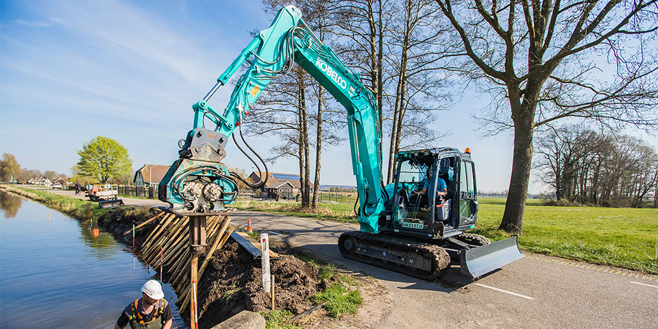 Kobelco SK85MSR-7 voor Netjes