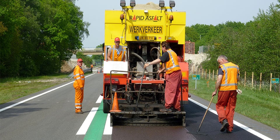 Duurzaamheid in asfaltonderhoud met Emulsie Asfalt Beton